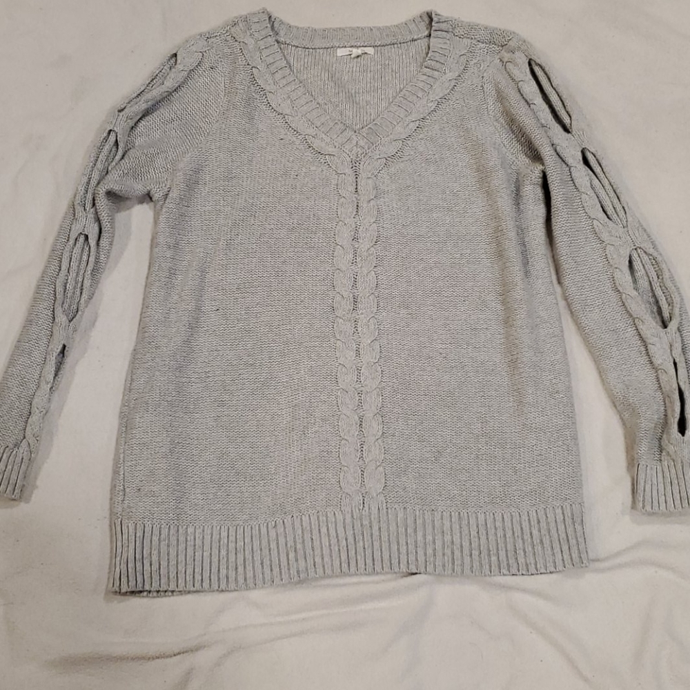 Cable knit sweater